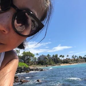 Meet your Posher, Ana